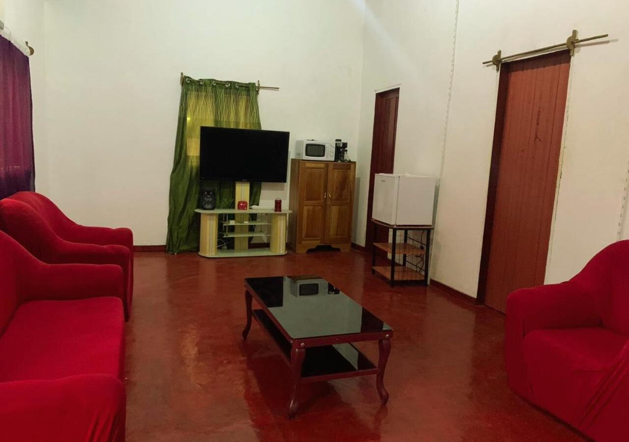 Casa No Centro Do Mundo Ilheu Equator Villa Ilheu das Rolas Bagian luar foto