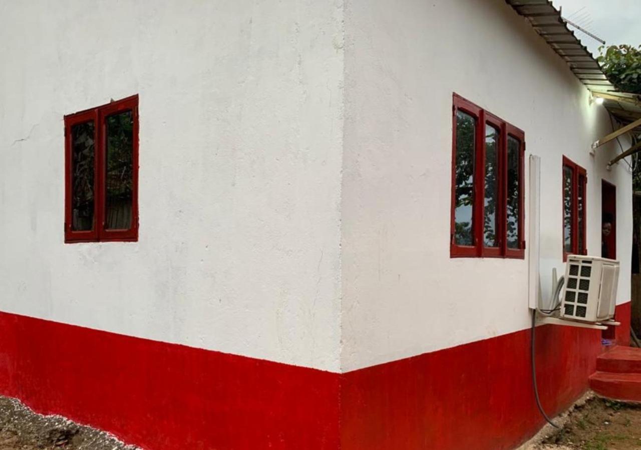 Casa No Centro Do Mundo Ilheu Equator Villa Ilheu das Rolas Bagian luar foto